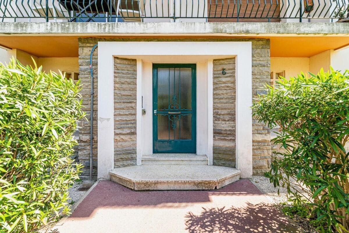 Cassis Le Marignan- Rdc - Garage - Classe 3 Etoiles Esterno foto